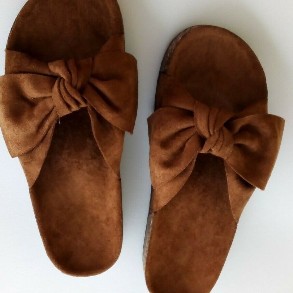 New, Tan color, Sandal with box ,"Pick your Size".